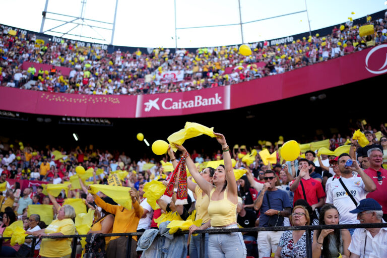 El Sevilla FC se despide de una temporada insólita de mínimos históricos con el último bochorno en Castellón